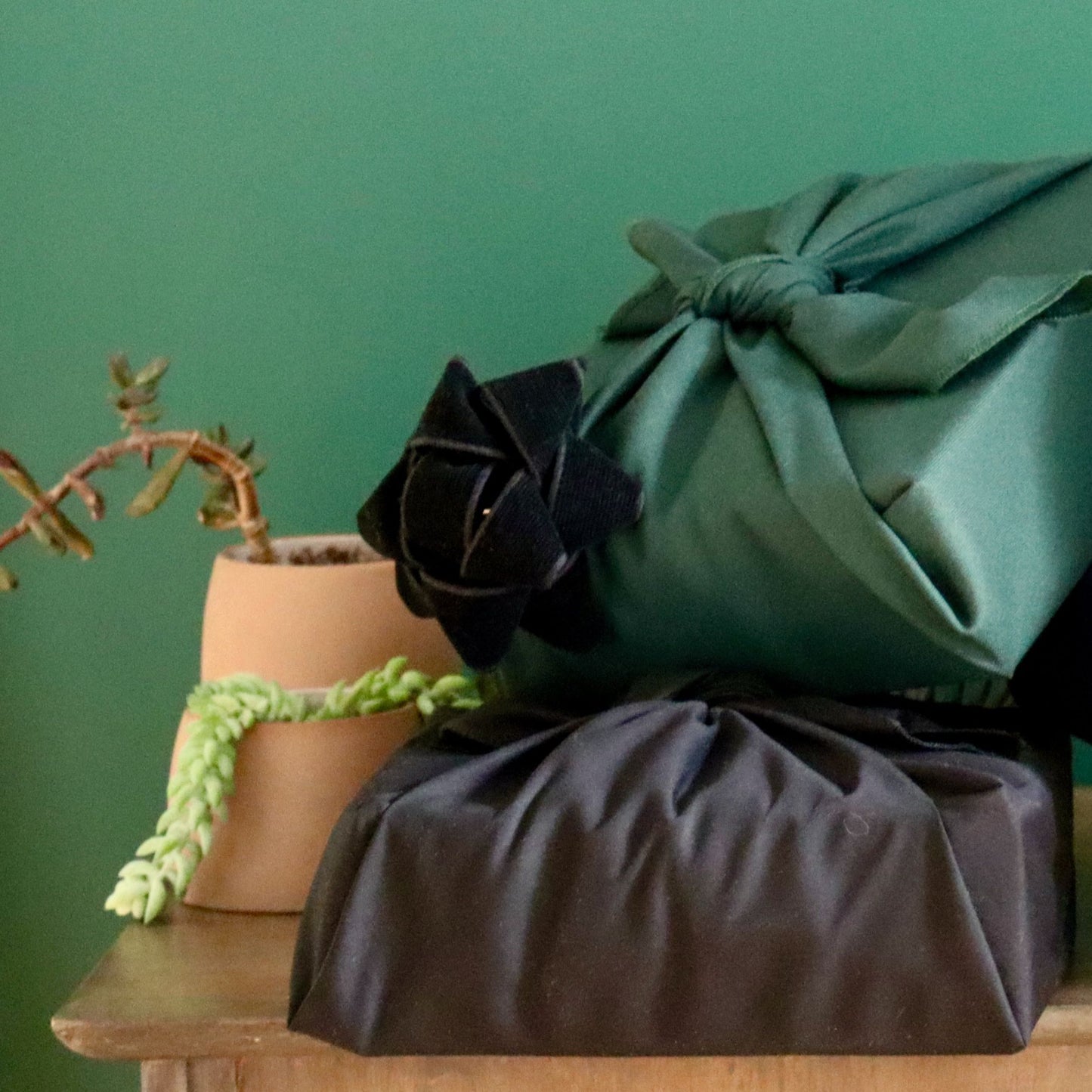 Reusable Gift Bow  - Velvet Black